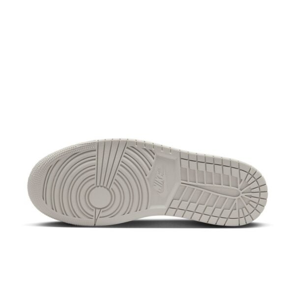 Air Jordan 1 Retro Low OG ‘Black Cement’