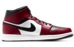 Air Jordan 1 Mid ‘Chicago Black Toe’