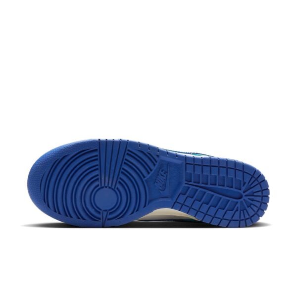 Nike Dunk Low ‘Teal Nebula Deep Royal Blue’