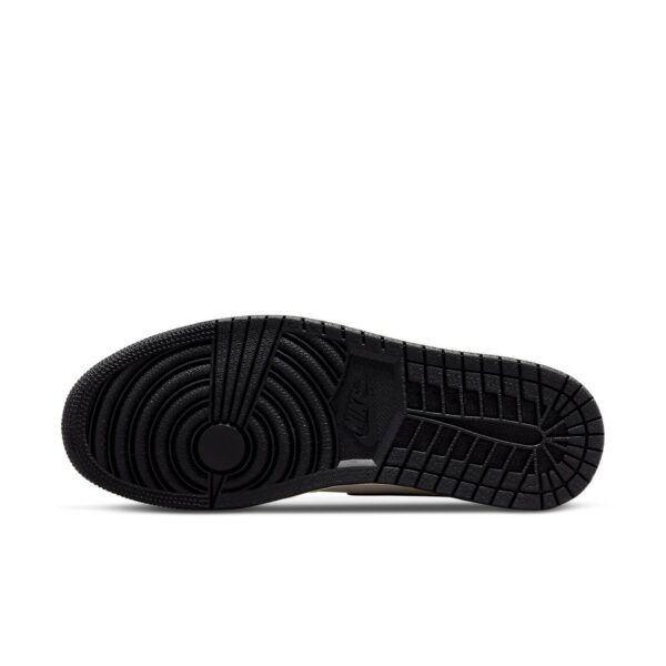 Air Jordan 1 Retro High OG ‘Visionaire’