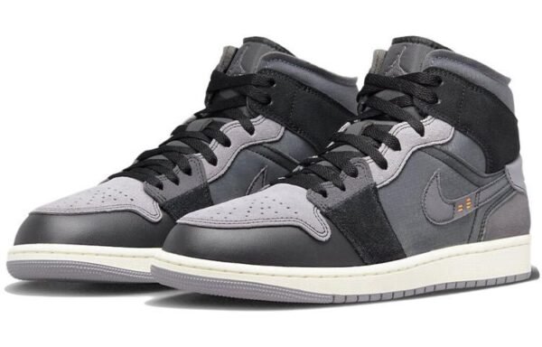 Air Jordan 1 Mid SE Craft ‘Inside Out – Black’