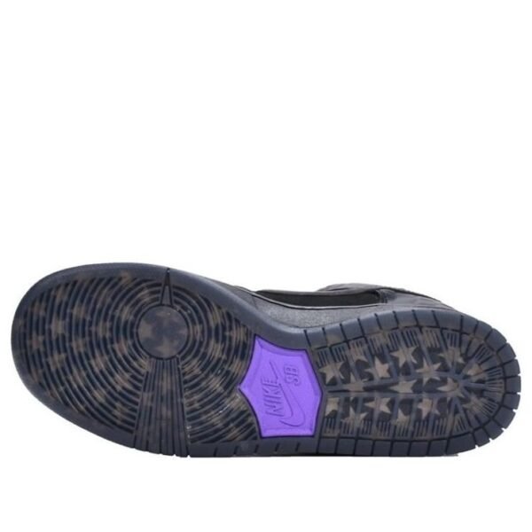 Nike x Familia Dunk Low Pro QS SB ‘First Avenue’