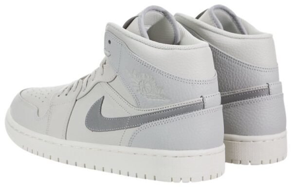 Air Jordan 1 Mid Retro SE ‘Grey Fog’