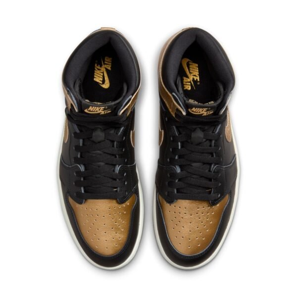 Air Jordan 1 Retro High OG ‘Metallic Gold’