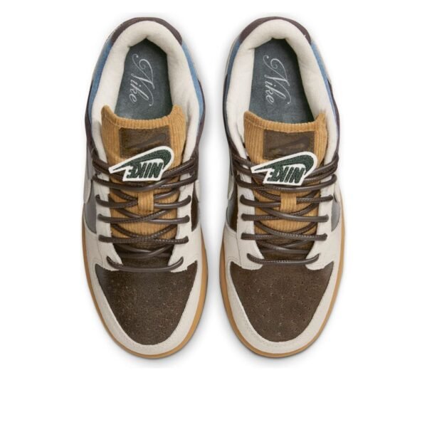 Nike Dunk Low ‘Love & Peace’