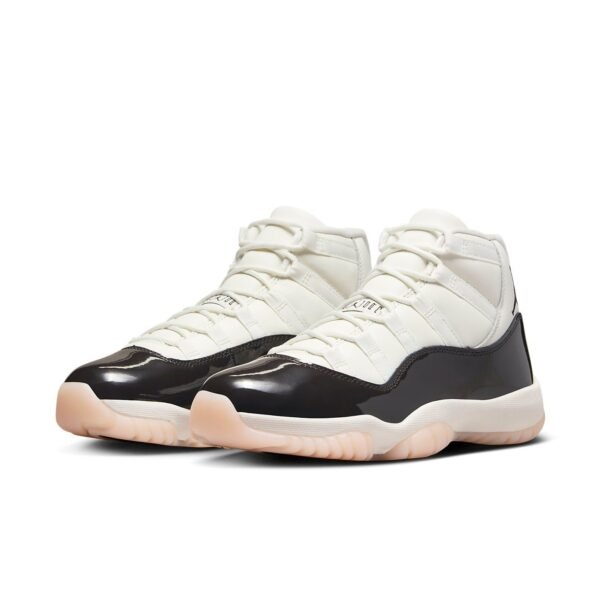 Air Jordan 11 Retro ‘Neapolitan’