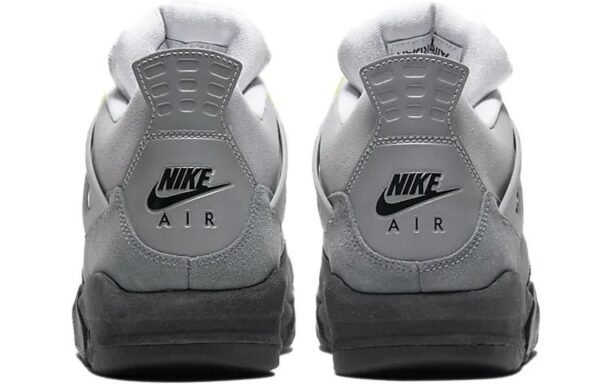 Air Jordan 4 Retro SE ‘Neon 95’