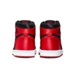 Air Jordan 1 Retro High OG ‘Satin Bred’