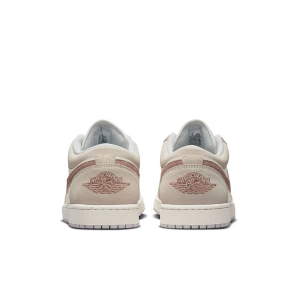 Air Jordan 1 Low SE ‘Legend Light Brown’