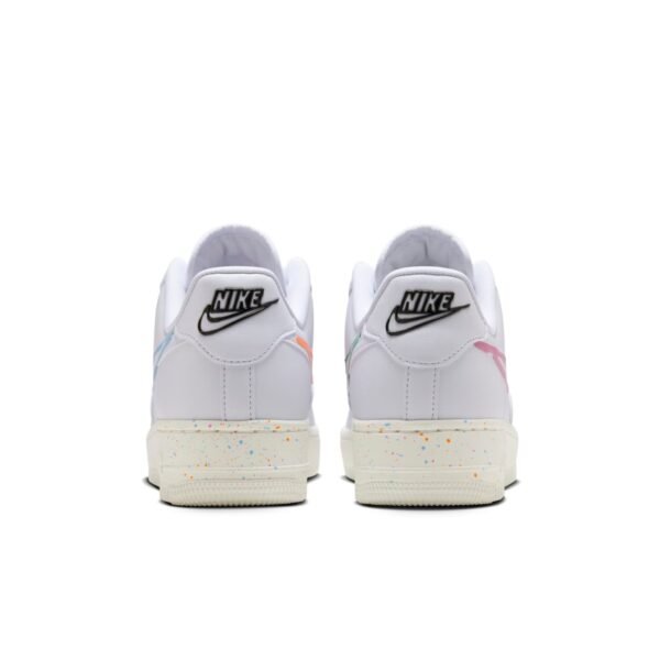 Nike Air Force 1 07 LX ‘Neon Paint’