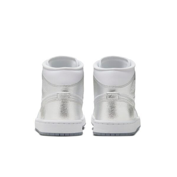 Air Jordan 1 Mid SE ‘Metallic Silver’