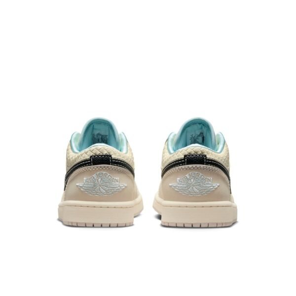 Air Jordan 1 Low SE ‘Sanddrift’
