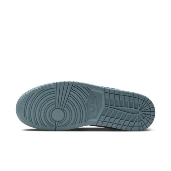 Air Jordan 1 Low SE ‘Industrial Blue’