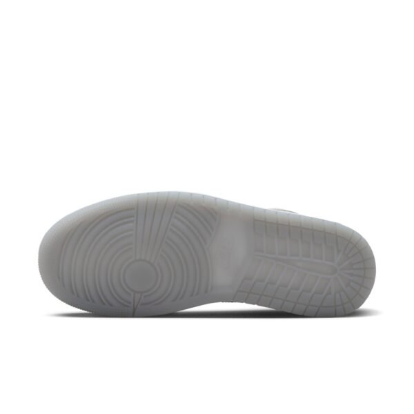 Air Jordan 1 Mid SE ‘Metallic Silver’