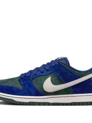 Nike SB Dunk Low ‘Deep Royal Blue’