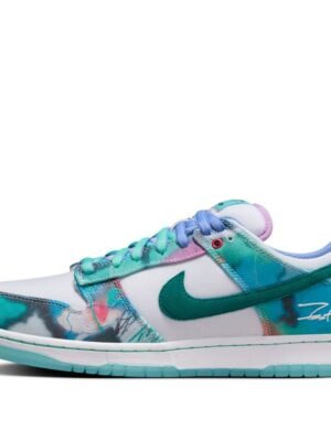 Nike x Futura Laboratories SB Dunk Low ‘Bleached Aqua’